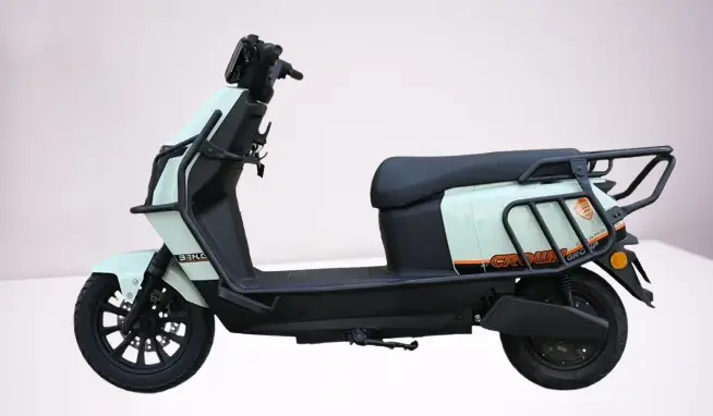 Crown Electric Champion Scooty Price in Pakistan: Rs. 325000/- 1 Crown Electric Champion